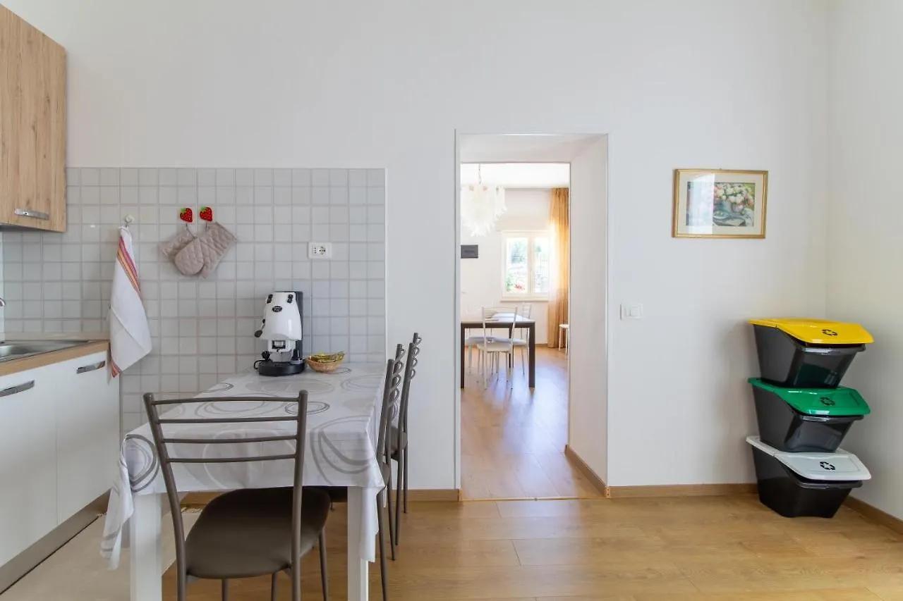Casa Vacanza I Due Ulivi Μόντικα Διαμέρισμα