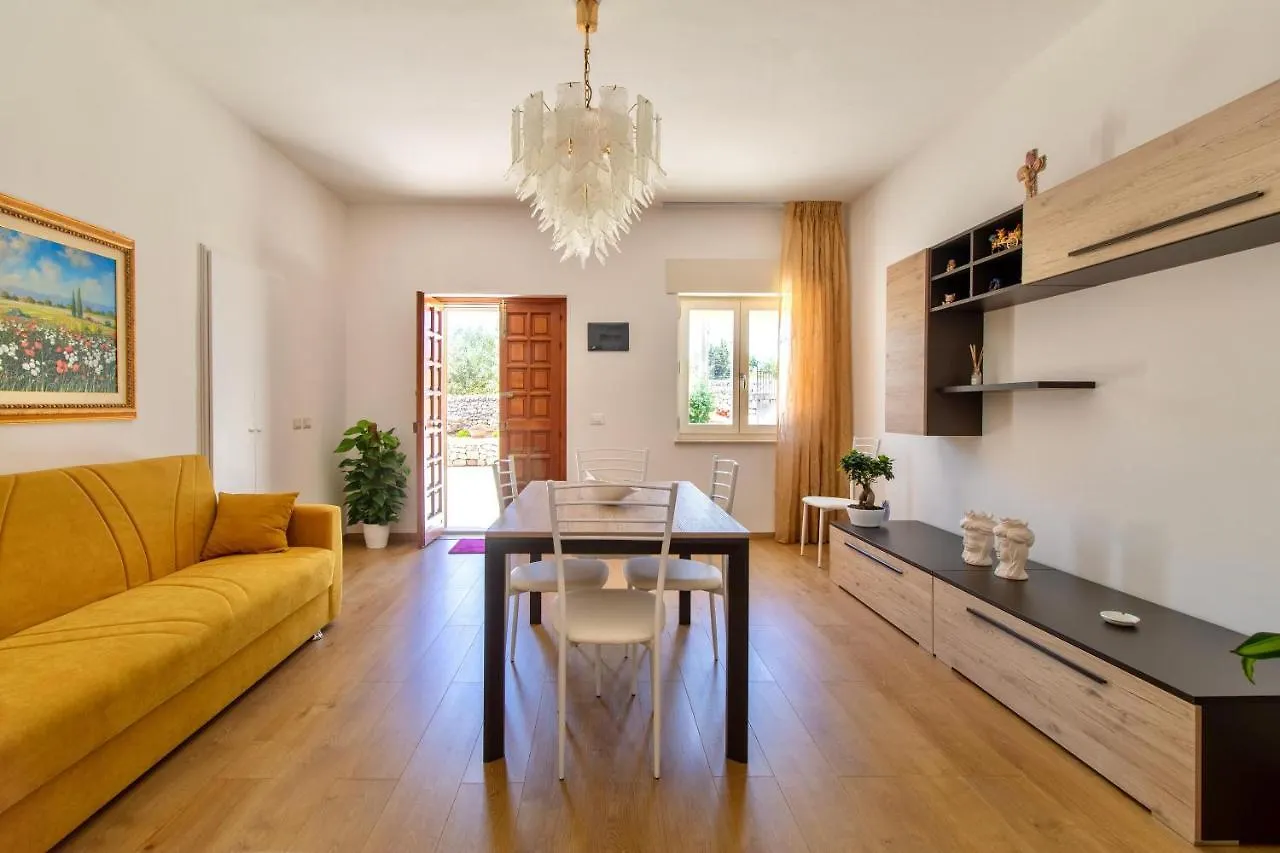 Apartment Casa Vacanza I Due Ulivi Modica Italy