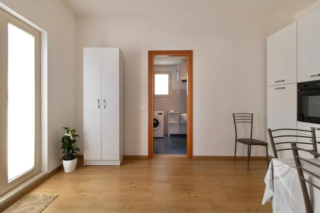 Casa Vacanza I Due Ulivi Μόντικα